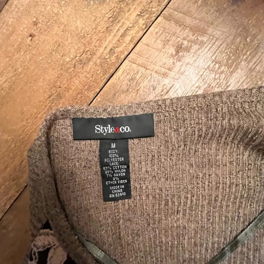 ~Style & Co.~ Top - Medium - Picture 6 of 7